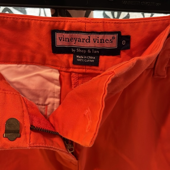 Vineyard Vines everyday short, size 0, orange 5” inseam. - Picture 3 of 5
